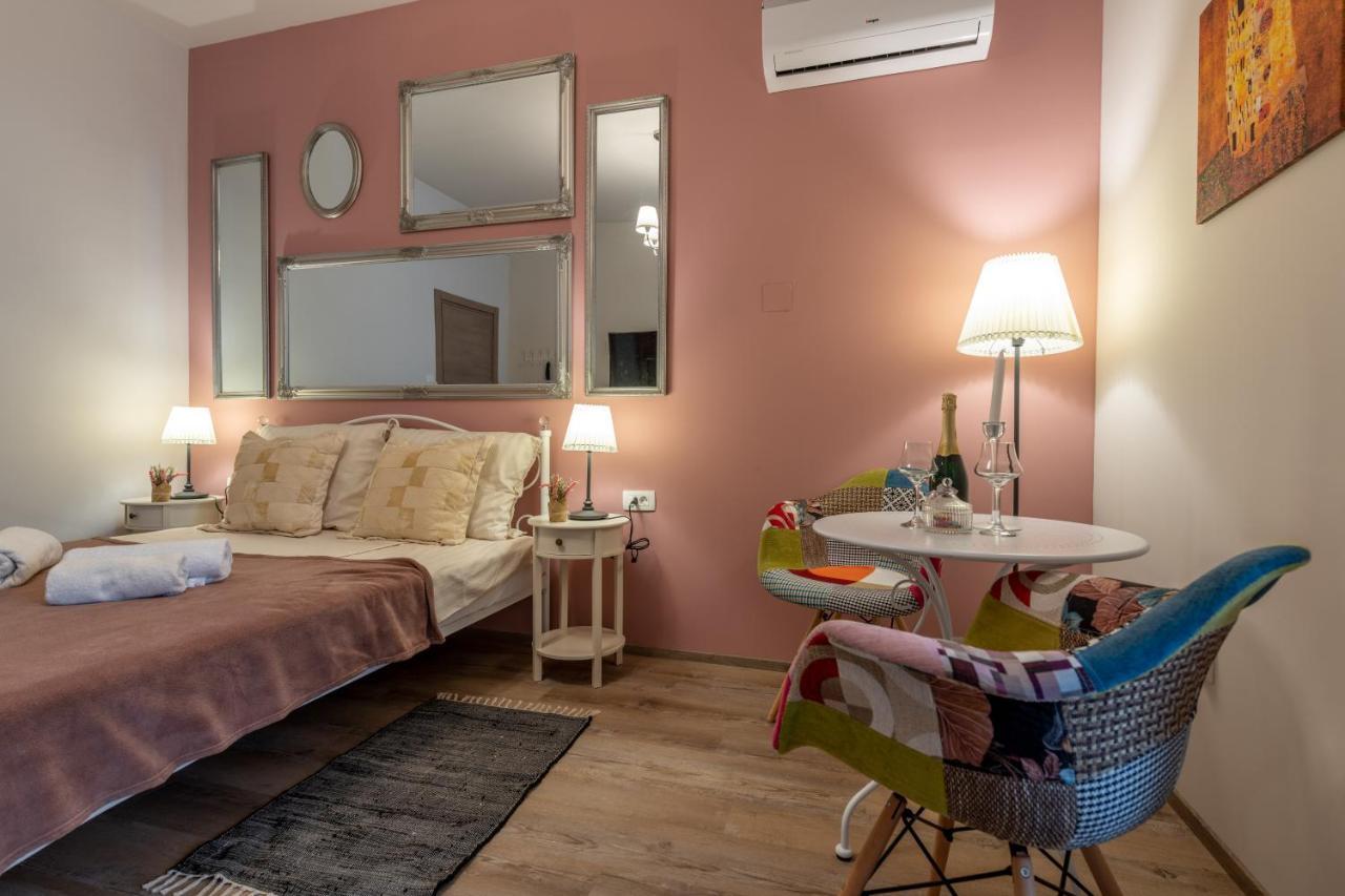 Old Romantic 4 With Free Private Parking * Pula