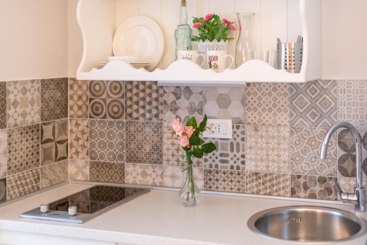 Old Romantic 4 With Free Private Parking Apartment Pula