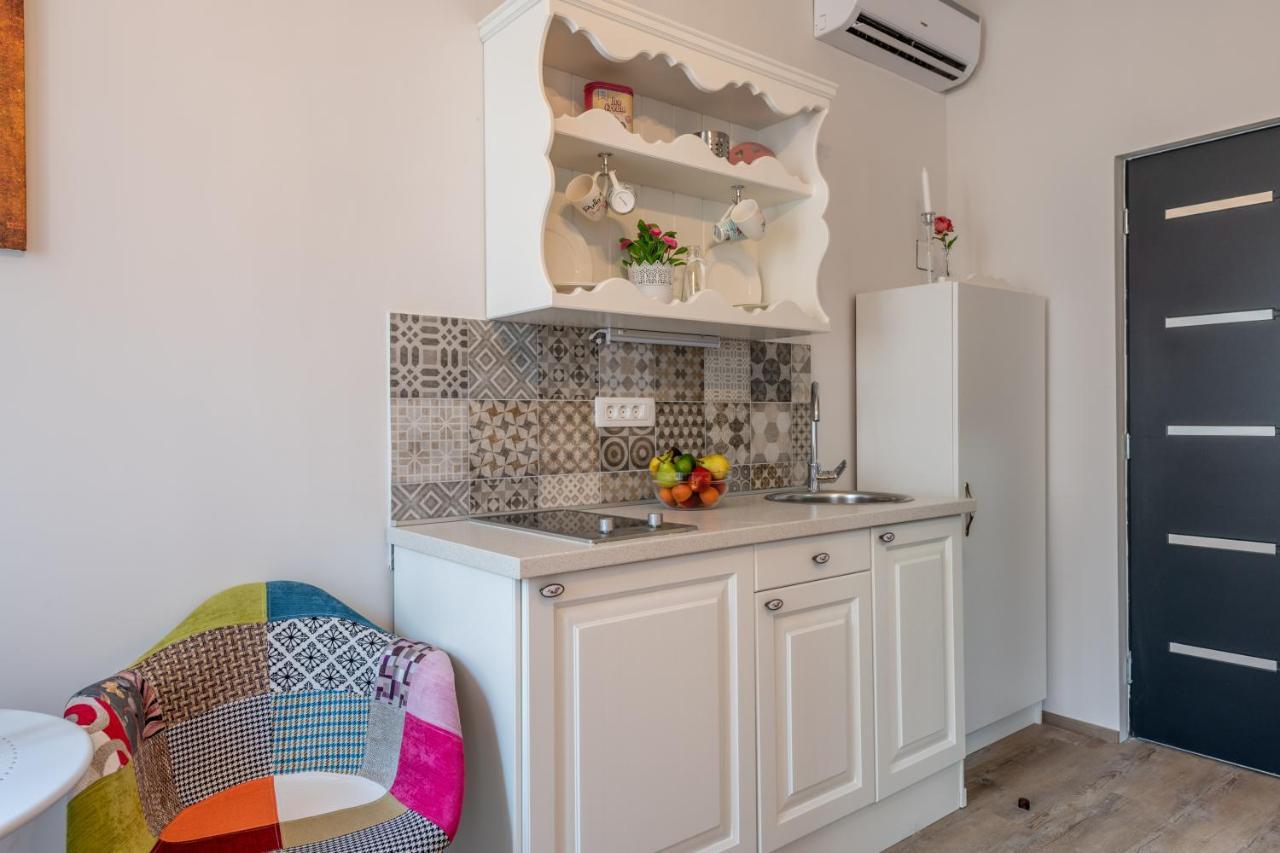 Old Romantic 4 With Free Private Parking * Pula
