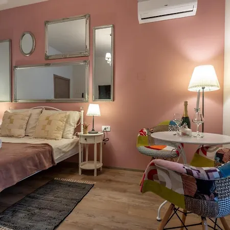 Old City Romantic Studios 4 With Free Private Parking Pula Exterior photo